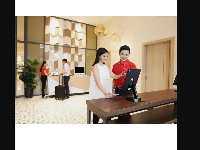 Summit Hotel Greenhills Кесон-Сити Экстерьер фото